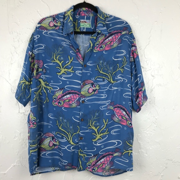 Reyn Spooner Vintage Fish Print Button Down - Picture 1 of 4